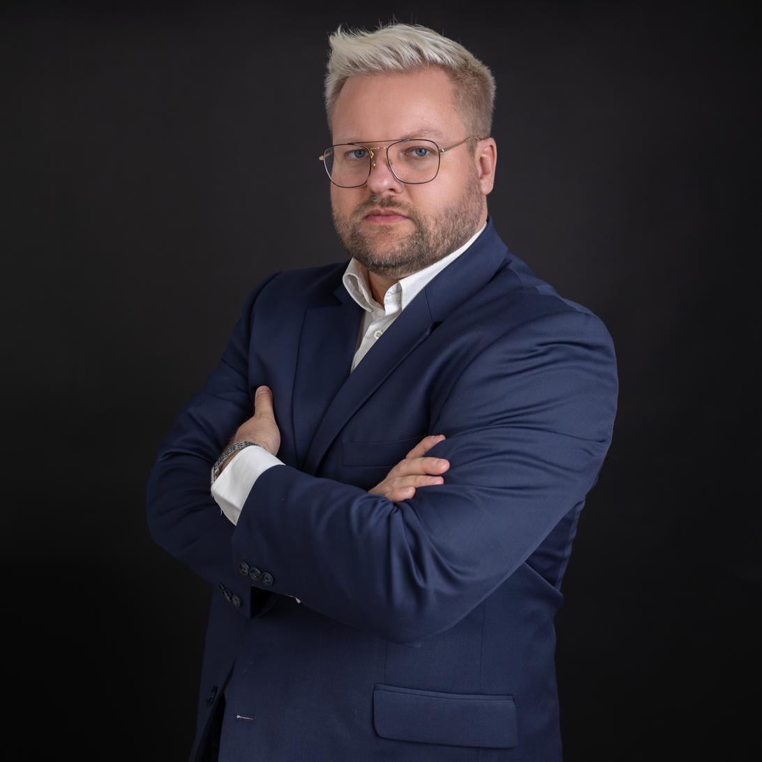 Márton Mányai, MCC